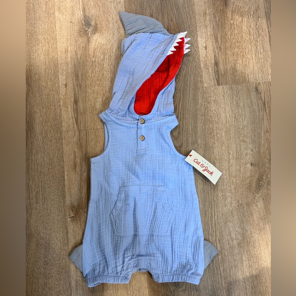 Cat and jack shark outfit - Picture 1 of 1